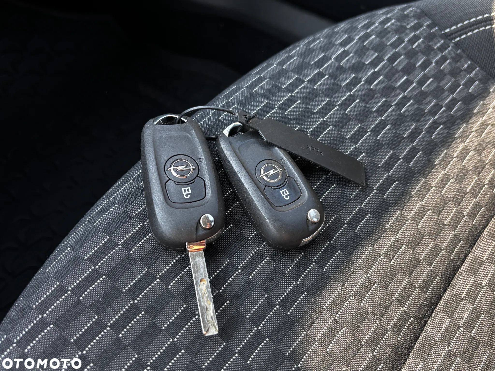 Opel Astra 1.6 CDTI Sports Tourer Active - 28