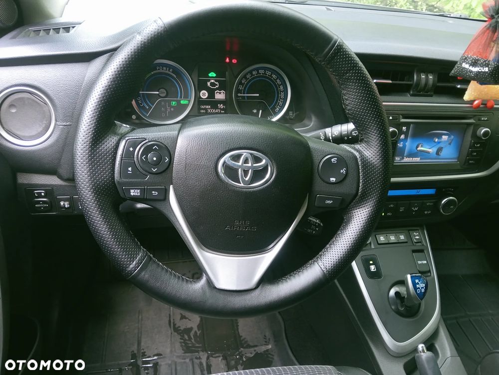 Toyota Auris - 34