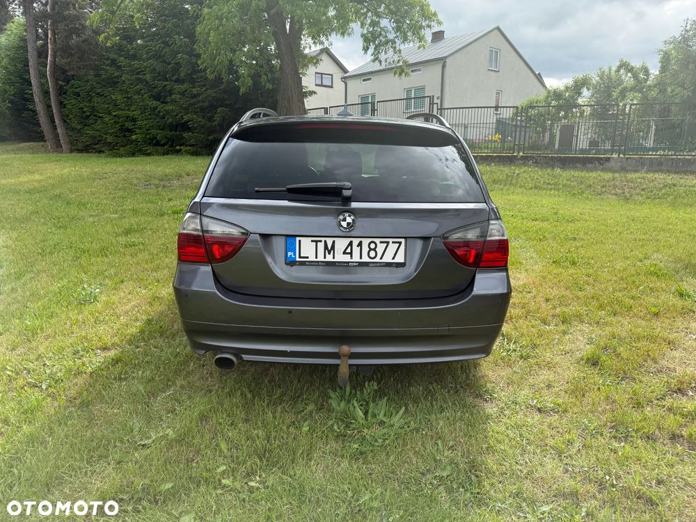BMW Seria 3 320d - 7
