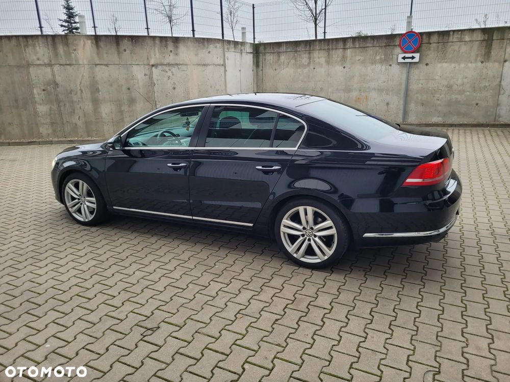 Volkswagen Passat 2.0 TDI Highline DSG - 3