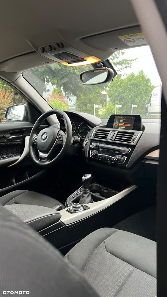 BMW Seria 1 118i - 6