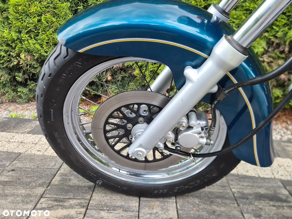 Suzuki GZ - 15