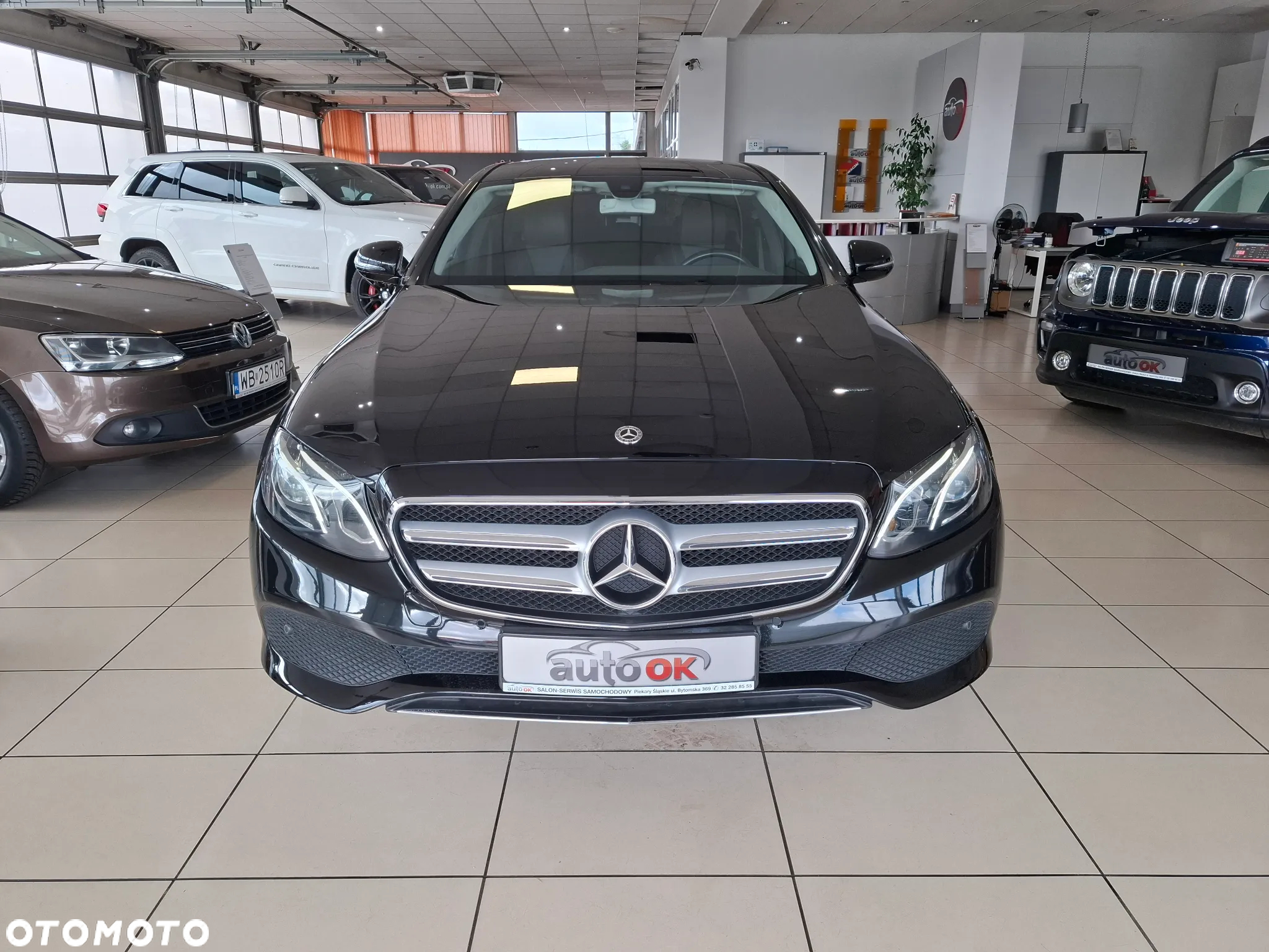 Mercedes-Benz Klasa E 250 9G-TRONIC - 2