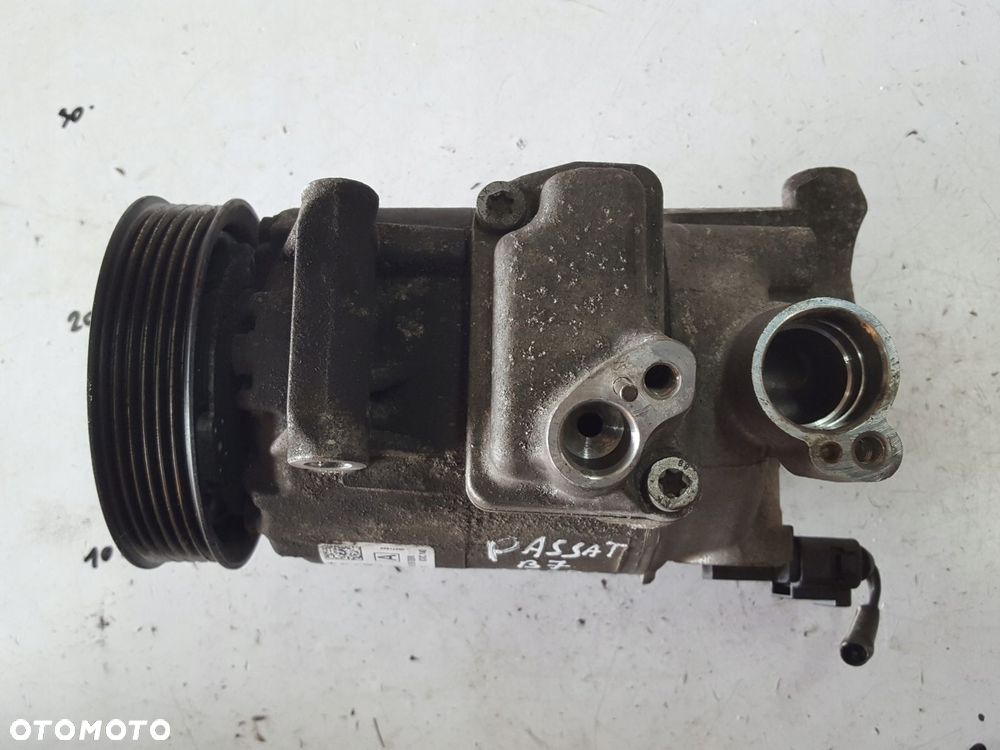 VW PASSAT B7 10-14r 2.0 TDI SPRĘŻARKA KLIMATYZACJI 5N0820803A - 3
