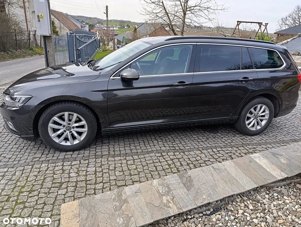 Volkswagen Passat 2.0 TDI SCR DSG Comfortline - 6