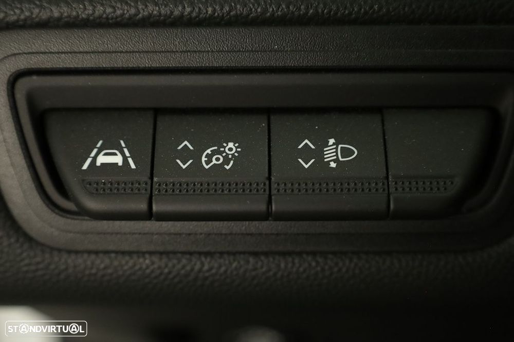 Renault Captur 1.0 TCe Techno Bi-Fuel - 21