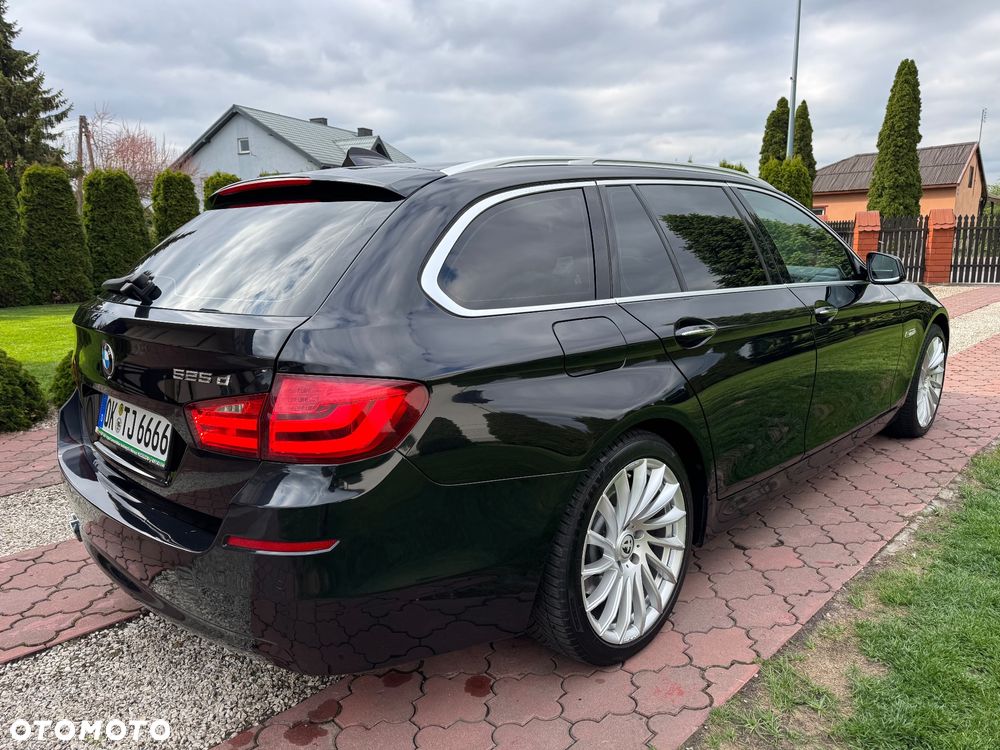 BMW Seria 5 525d Sport-Aut Luxury Line - 10