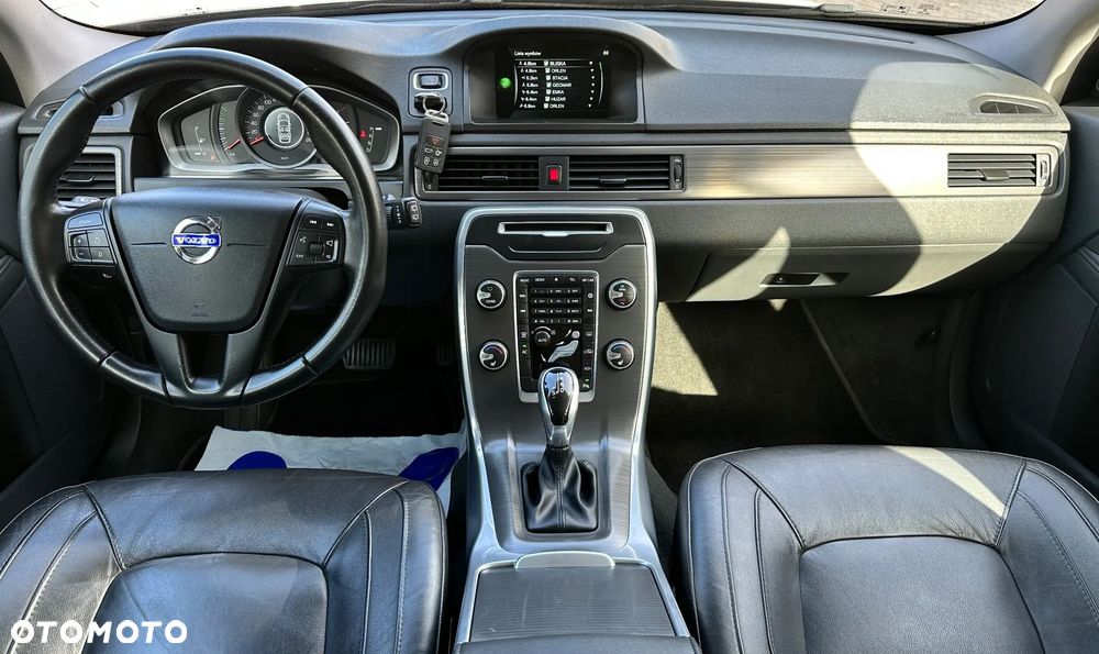 Volvo V70 2015 photo 4