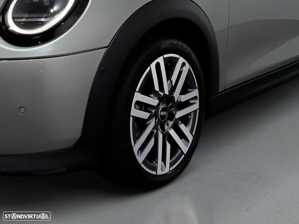 MINI 3 Portas Cooper C Classic M - 3