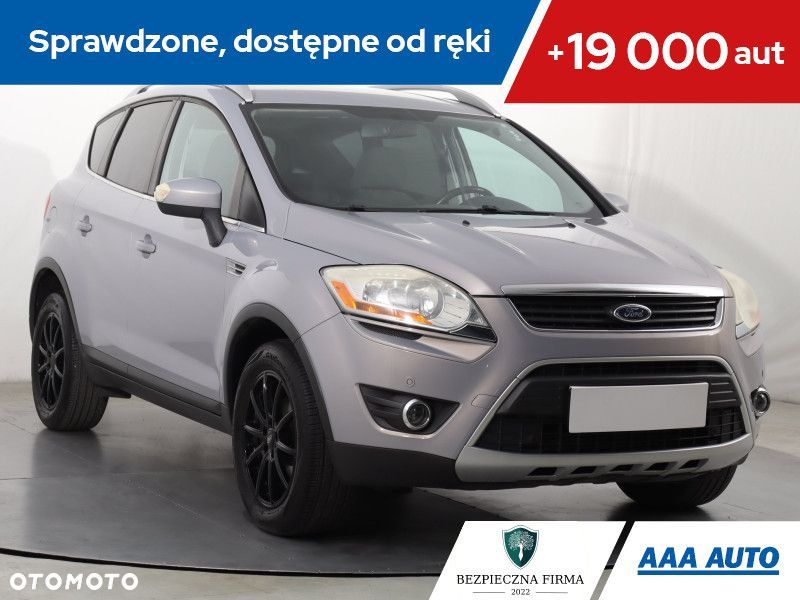 Ford Kuga - 1