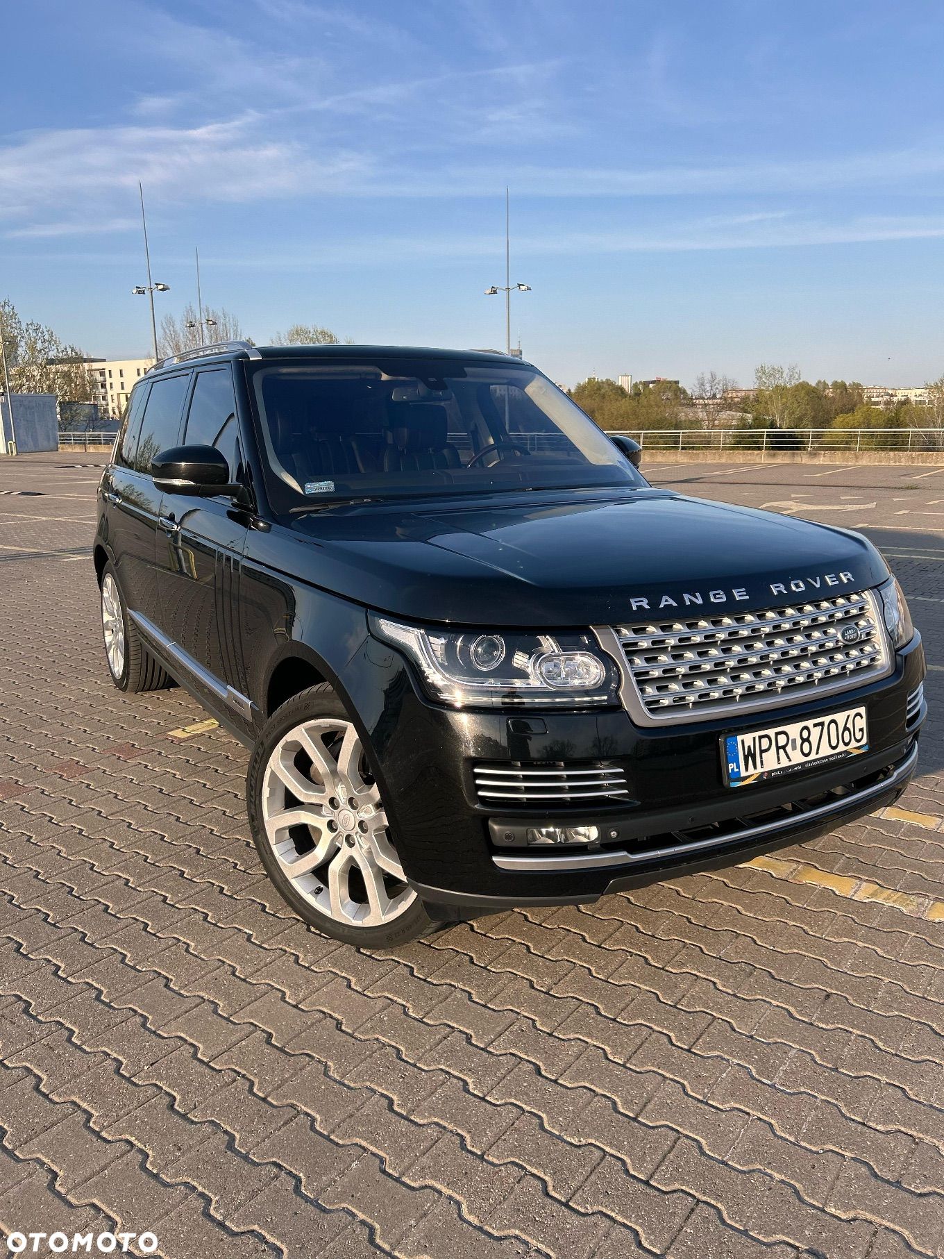 Land Rover Range Rover 4.4SD V8 LWB Vogue - 1