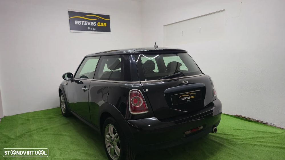 MINI 3 Portas Cooper D 50 Camden - 4