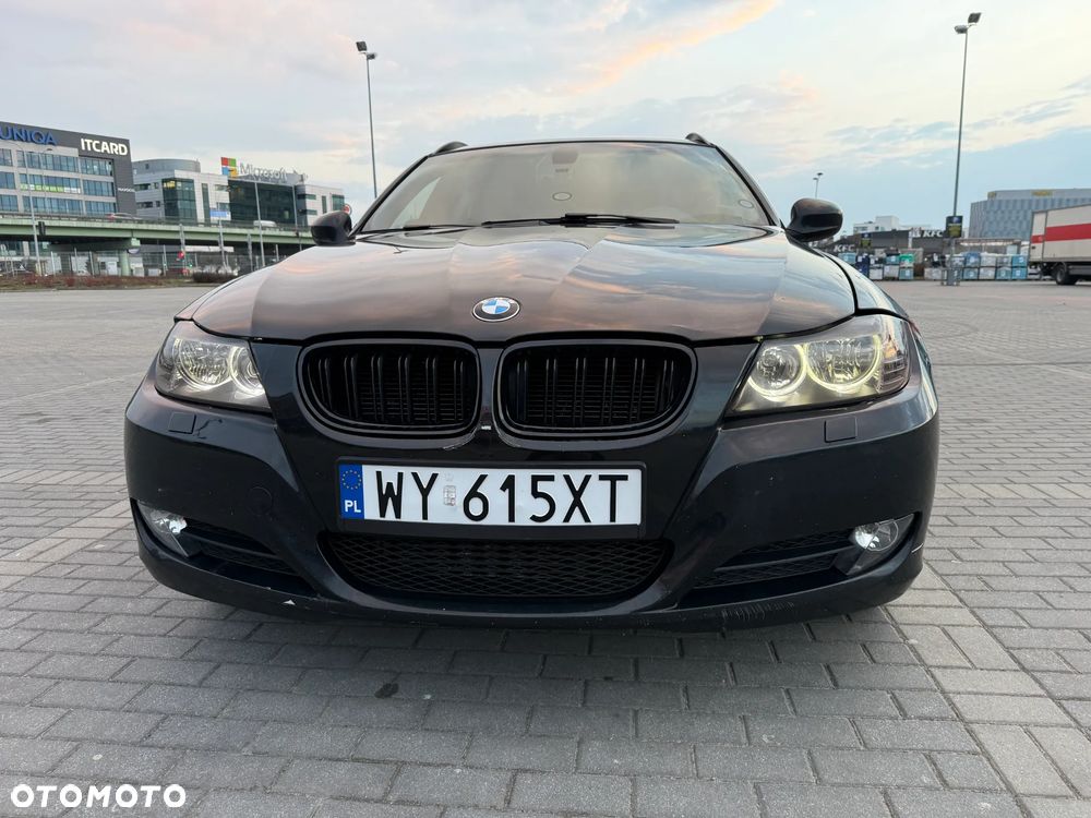 BMW Seria 3 316d - 25