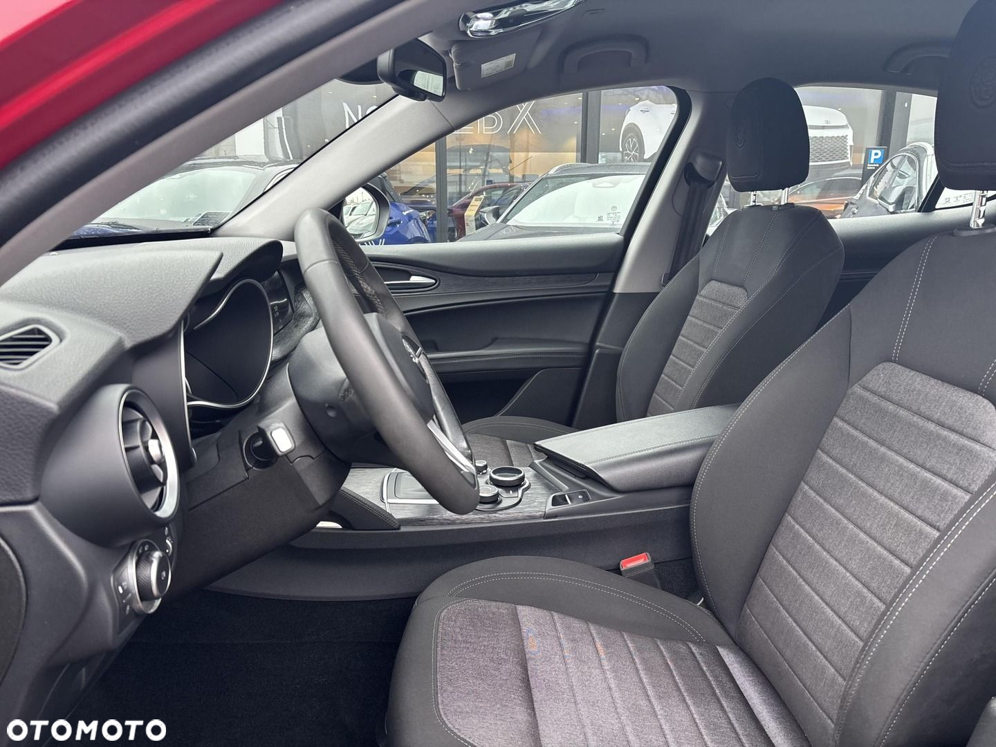 Alfa Romeo Stelvio - 19
