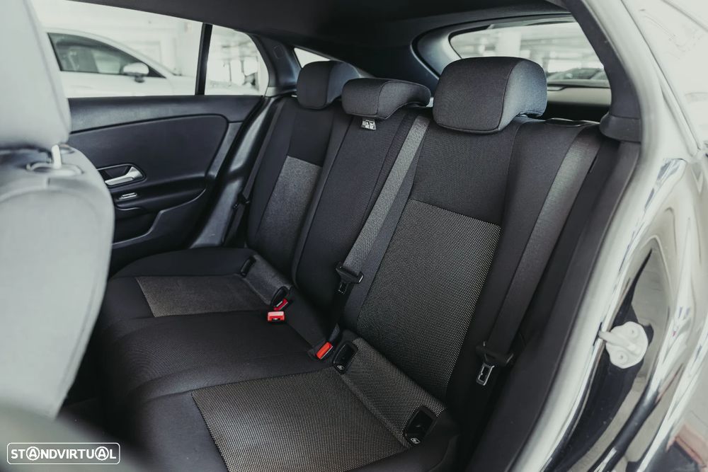 Mercedes-Benz CLA 200 d Shooting Brake Style Plus Aut. - 30