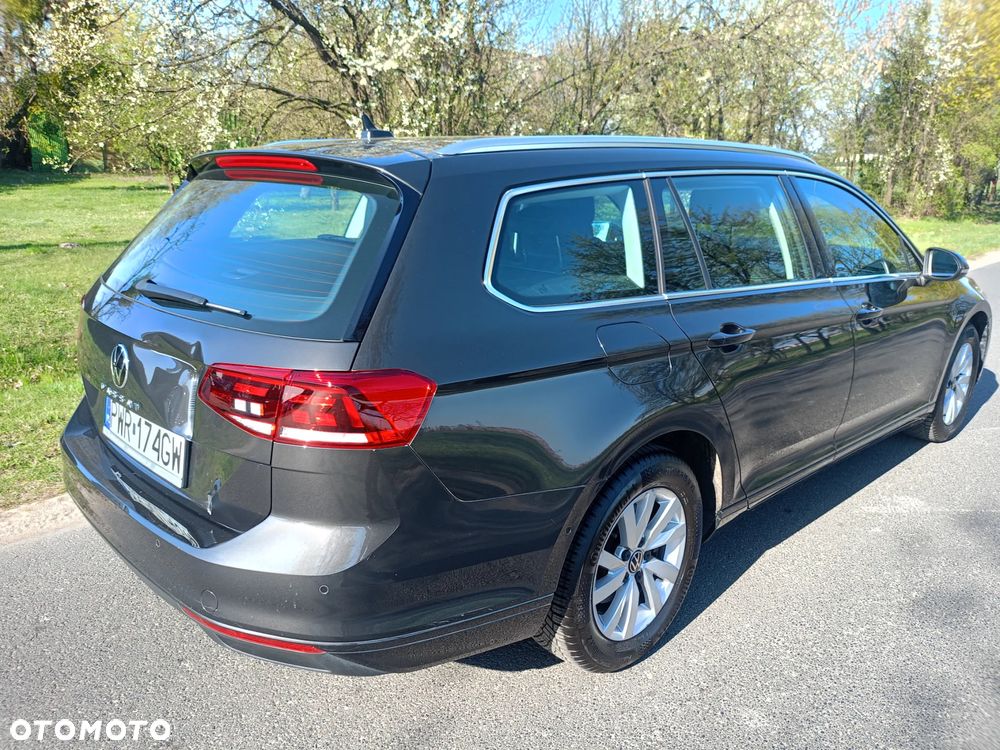 Volkswagen Passat 2.0 TDI SCR Comfortline DSG - 3