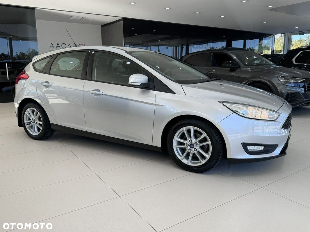 Ford Focus - 8