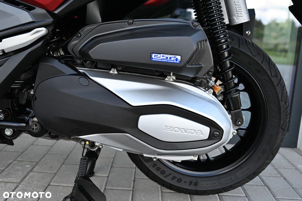 Honda ADV350 - 10