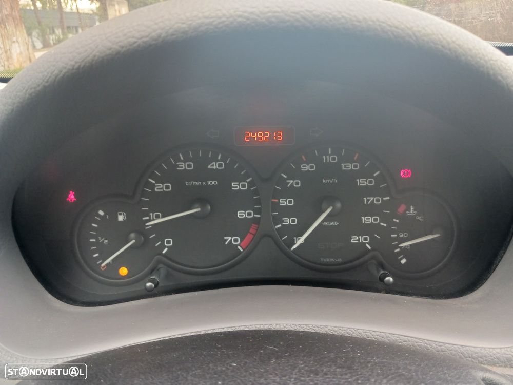 Peugeot 206 1.1 Black & Silver - 18