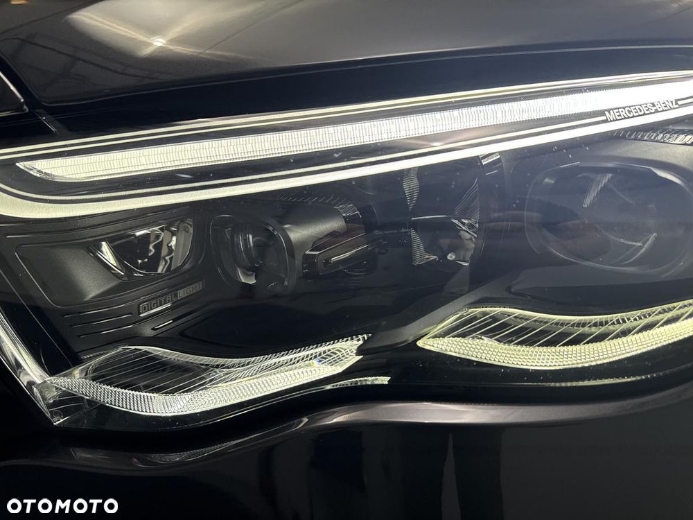 Mercedes-Benz Klasa E 300 de PHEV 4-Matic AMG 9G-Tronic - 27