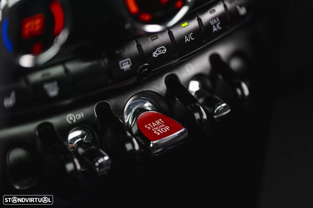 MINI 5 Portas Cooper D - 11