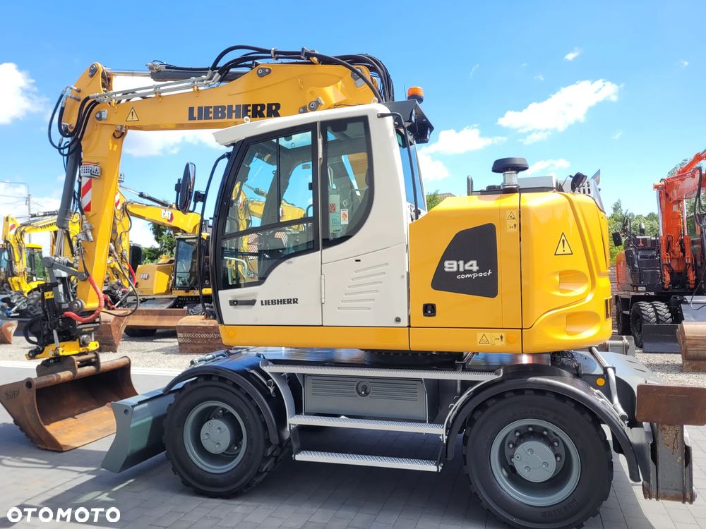 Liebherr A914 compact / ROTOTILT / 8600h / serwisowana / - 7