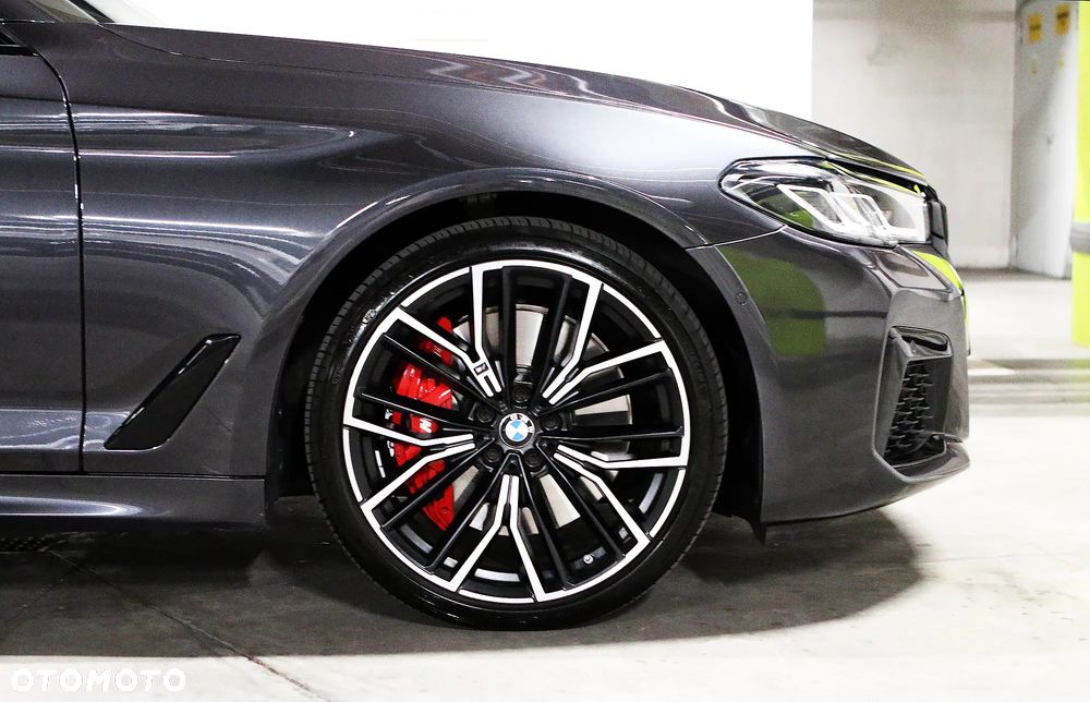 BMW Seria 5 540i xDrive M Sport sport - 14
