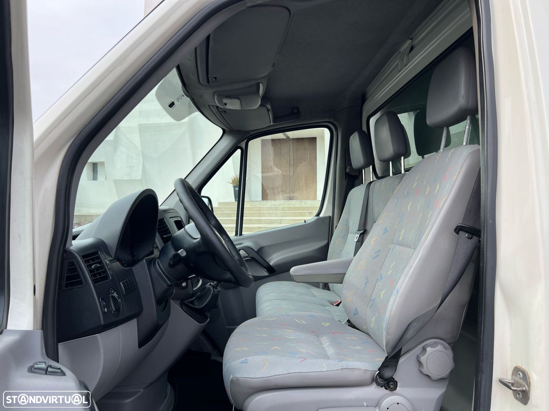 VW Crafter 35 2.5 TDi 164 Média - 6