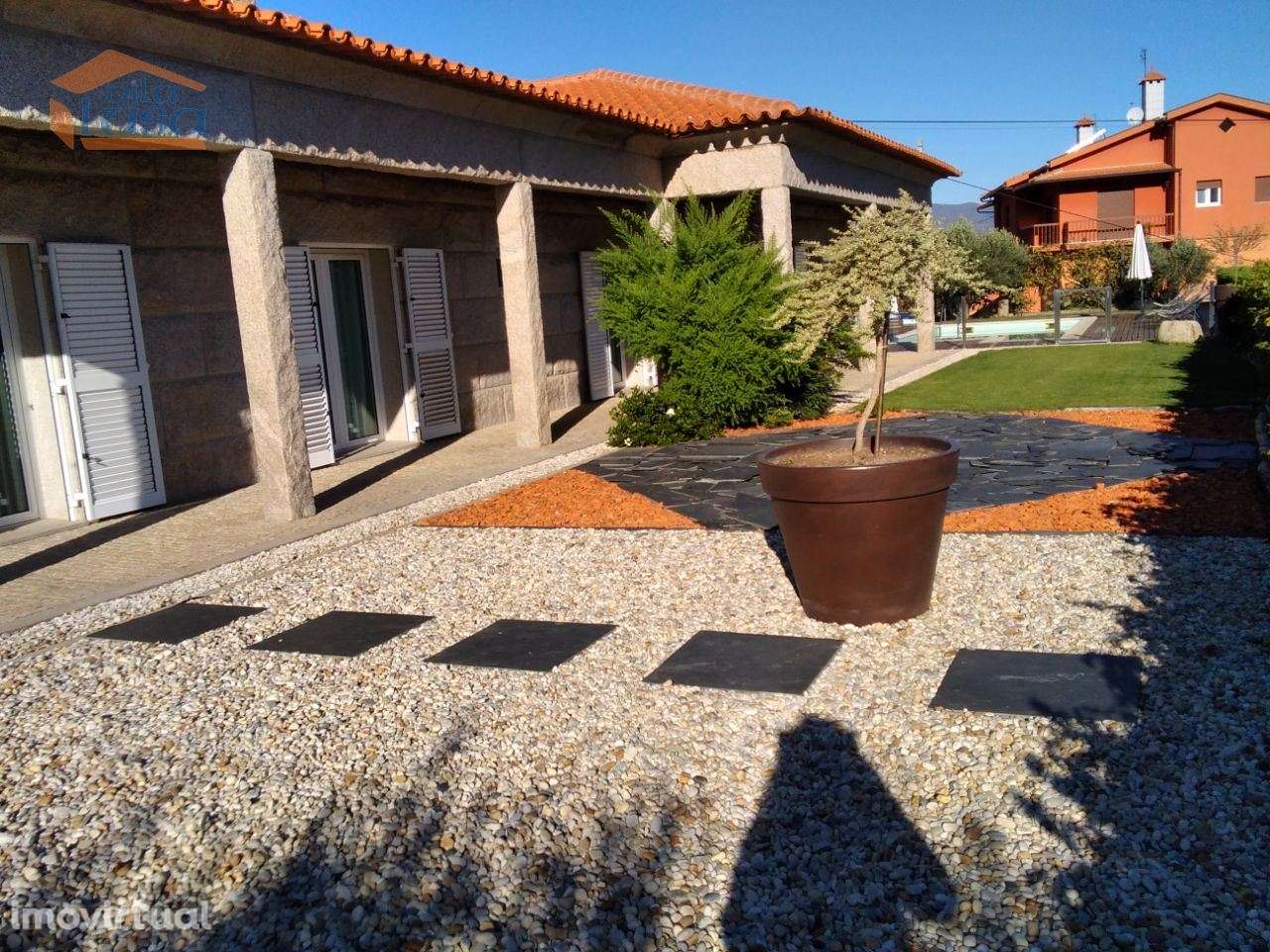 Moradia T6 - Grande imagem: 4/27