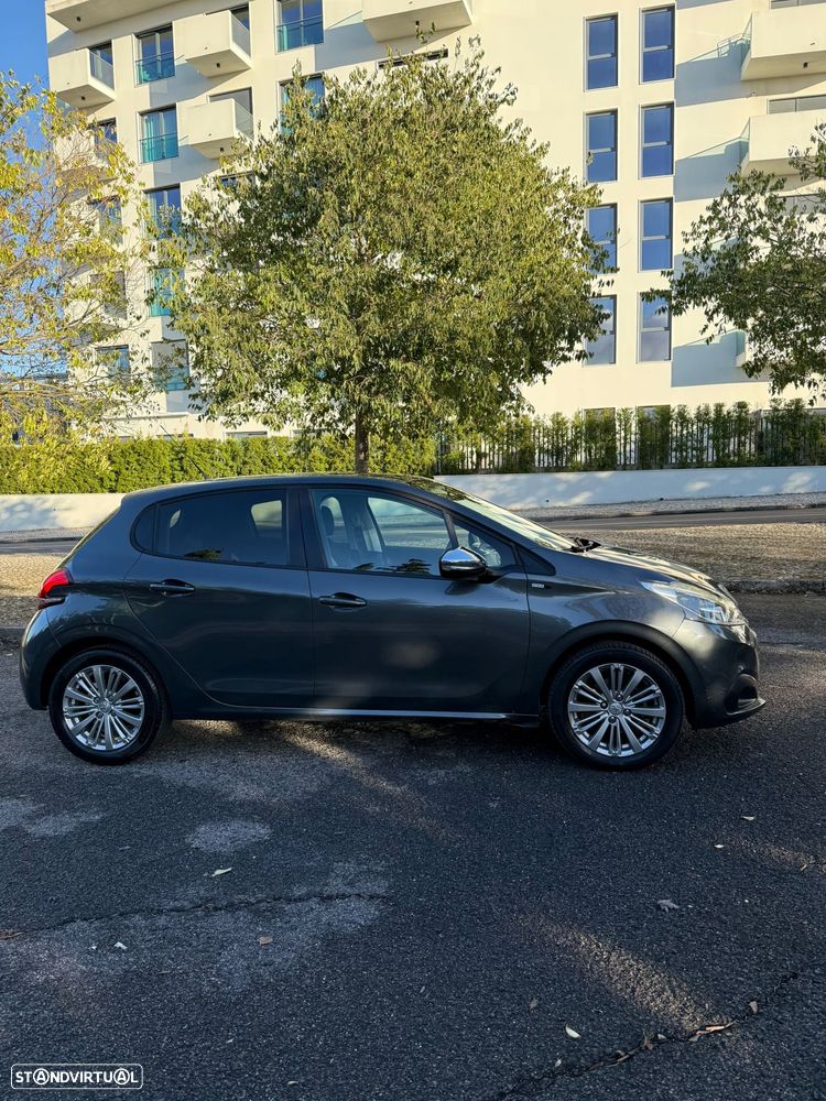 Peugeot 208 1.6 BlueHDi Allure - 8