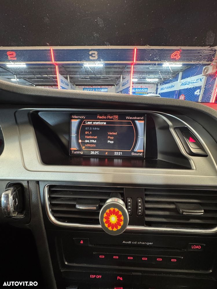 Audi A4 Limuzina - 10