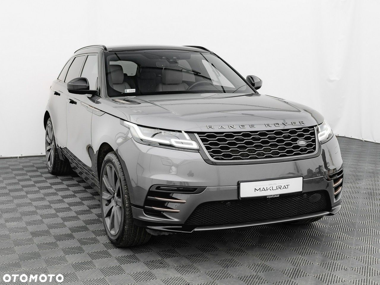 Land Rover Range Rover Velar 3.0 SD6 R-Dynamic S - 4