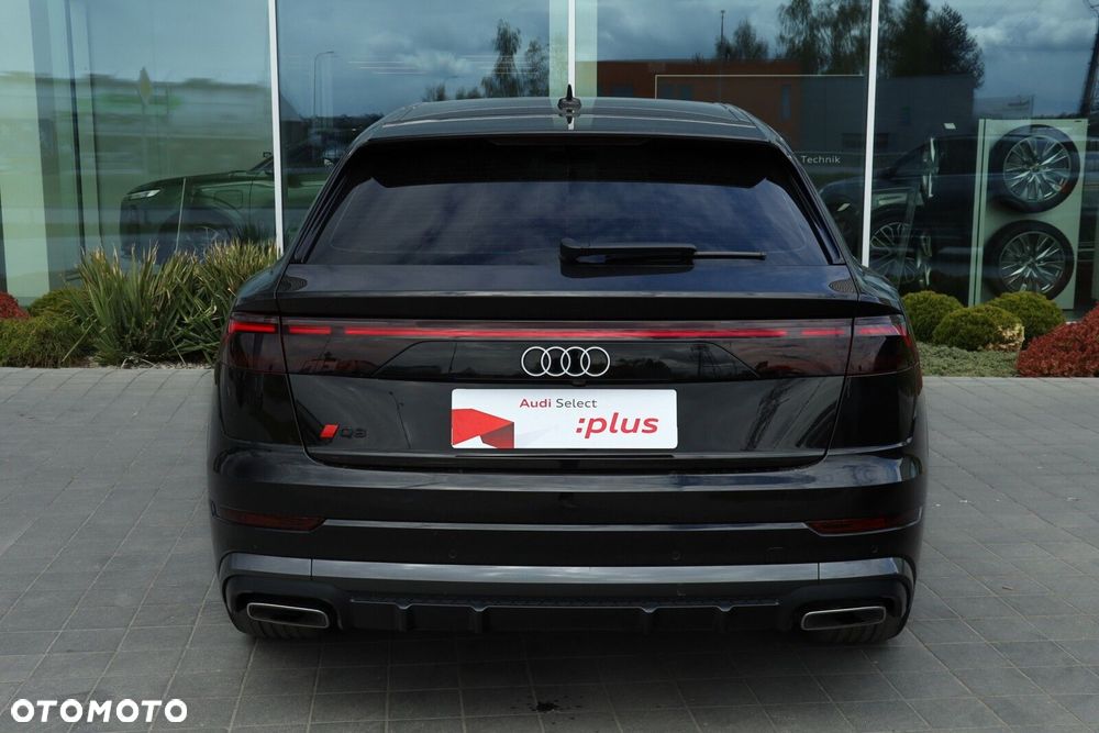 Audi Q8 - 6