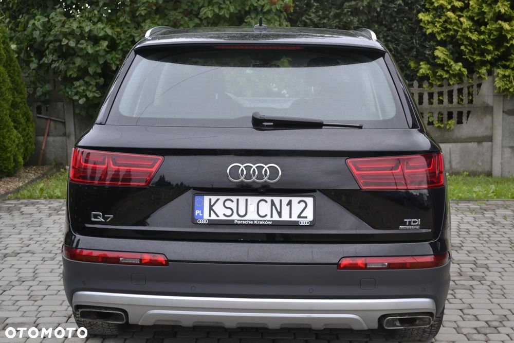 Audi Q7 - 16
