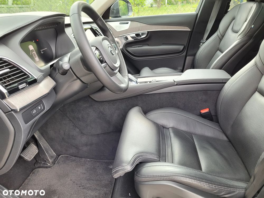 Volvo XC 90 - 20