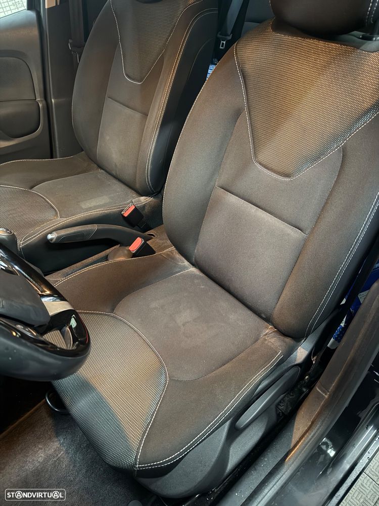 Renault Clio Sport Tourer 0.9 TCE Limited - 8