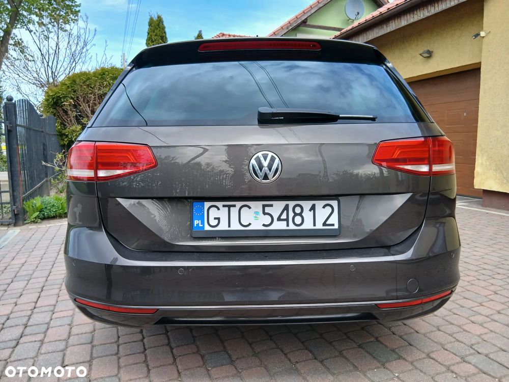 Volkswagen Passat 2.0 TDI (BlueMotion Technology) Comfortline - 8
