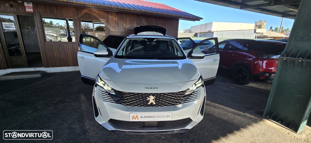 Peugeot 3008 1.6 Hybrid Allure Pack e-EAT8 - 23
