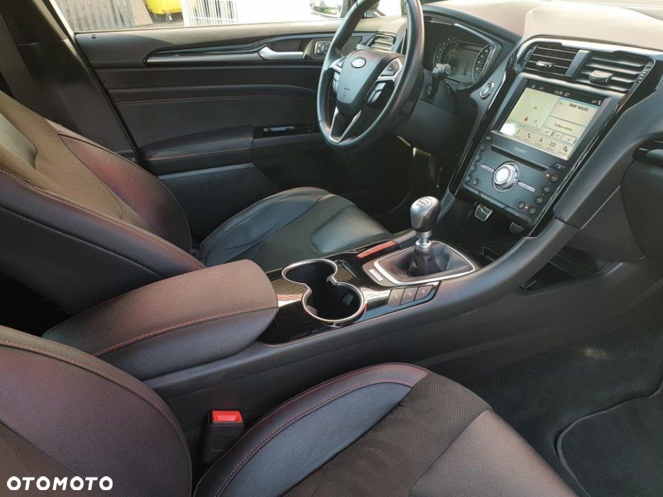 Ford Mondeo - 12