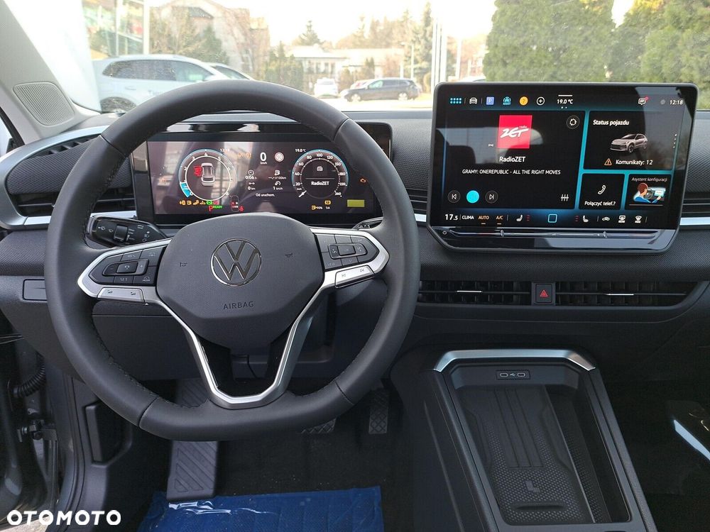 Volkswagen T-Roc - 14
