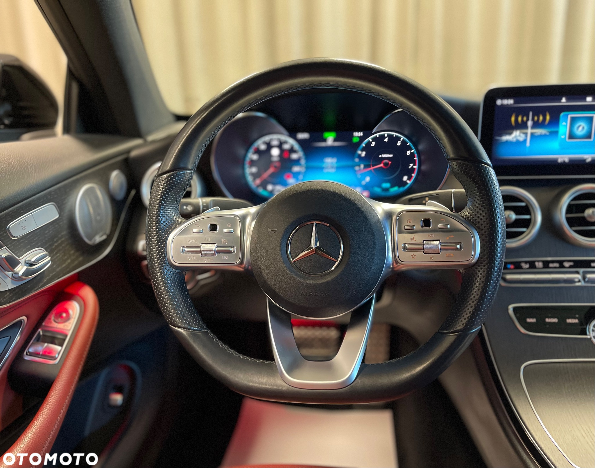 Mercedes-Benz Klasa C 200 4MATIC 9G-TRONIC - 10