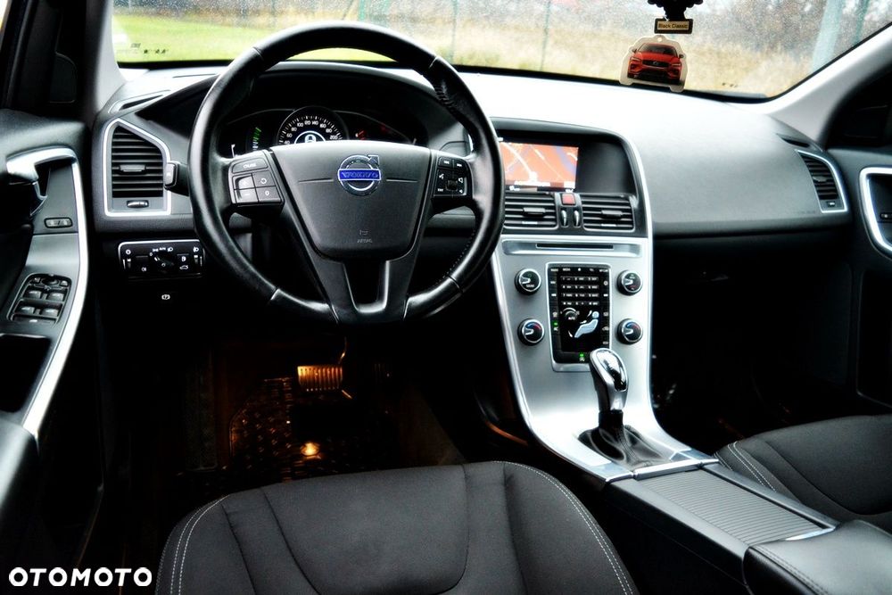 Volvo XC 60 D3 Drive-E Kinetic - 12