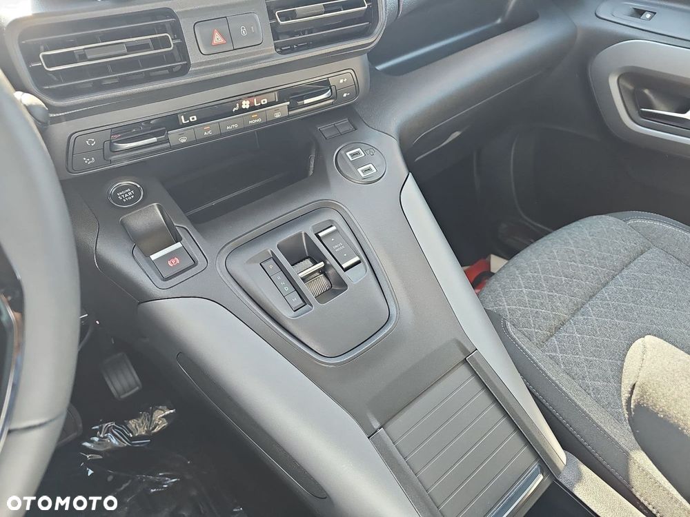 Opel Combo - 14