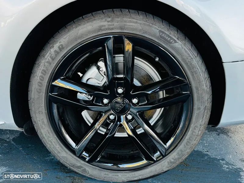 Audi A5 2.0 TDI Ultra DPF - 18