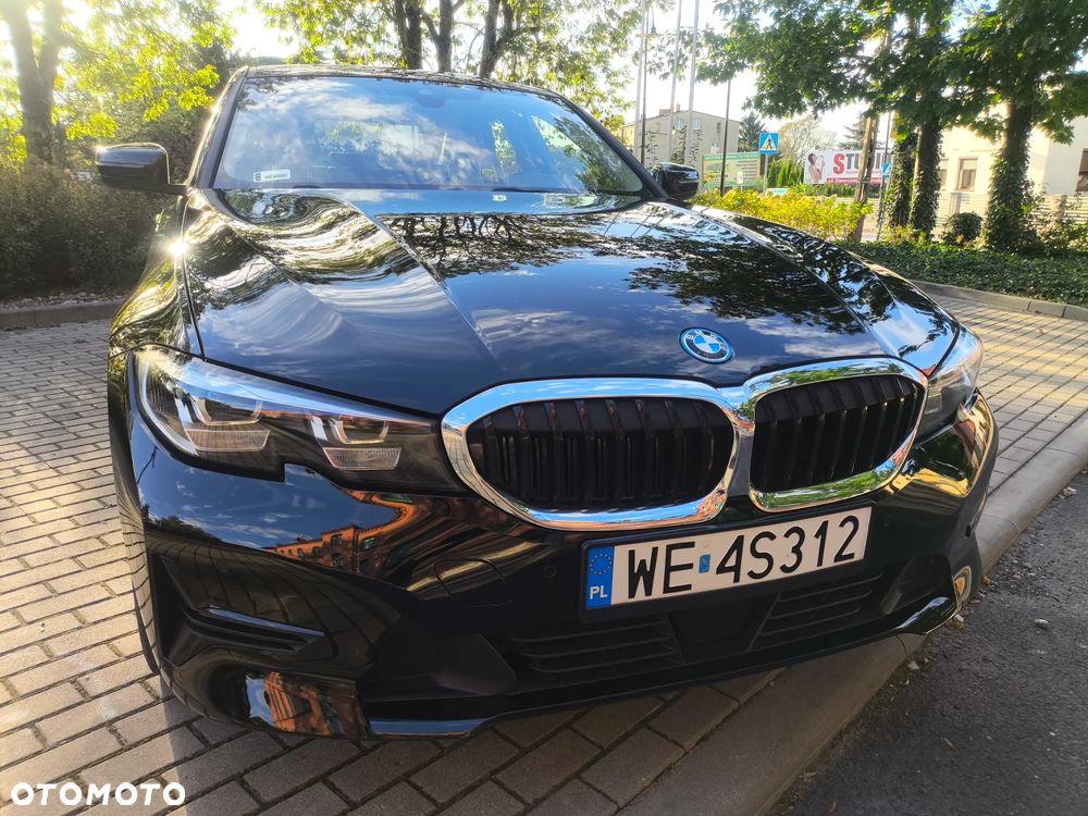 BMW Seria 3 320e - 13