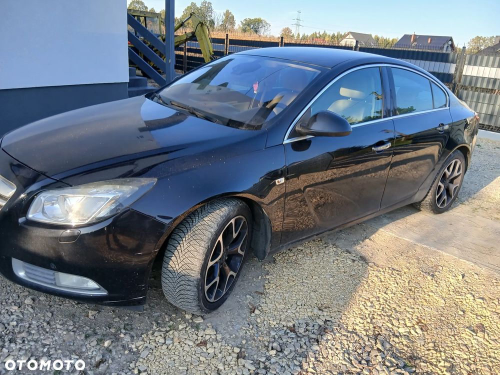 Opel Insignia - 1