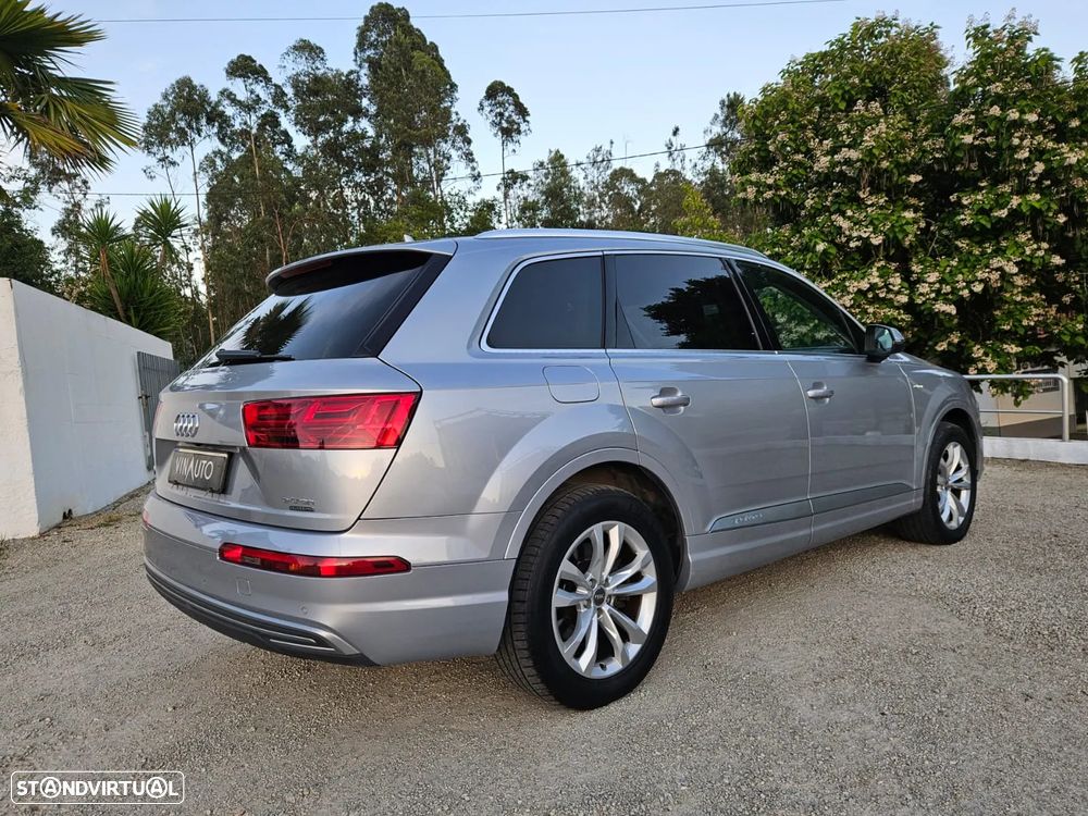 Audi Q7 - 4