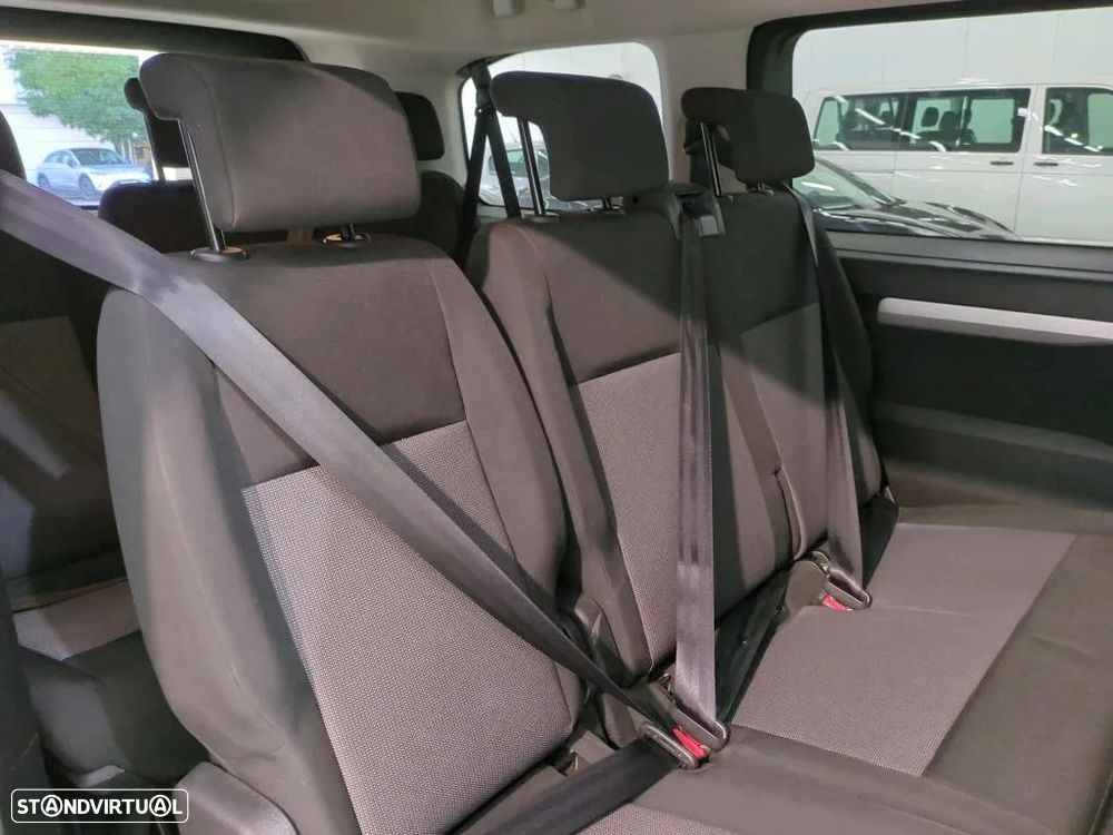 Peugeot Traveller 1.5 BlueHDi L2H1 Business Standard - 9