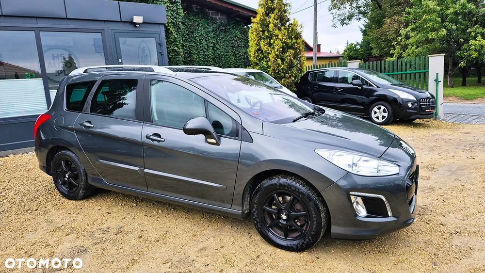 Peugeot 308 1.6 Premium Plus - 8