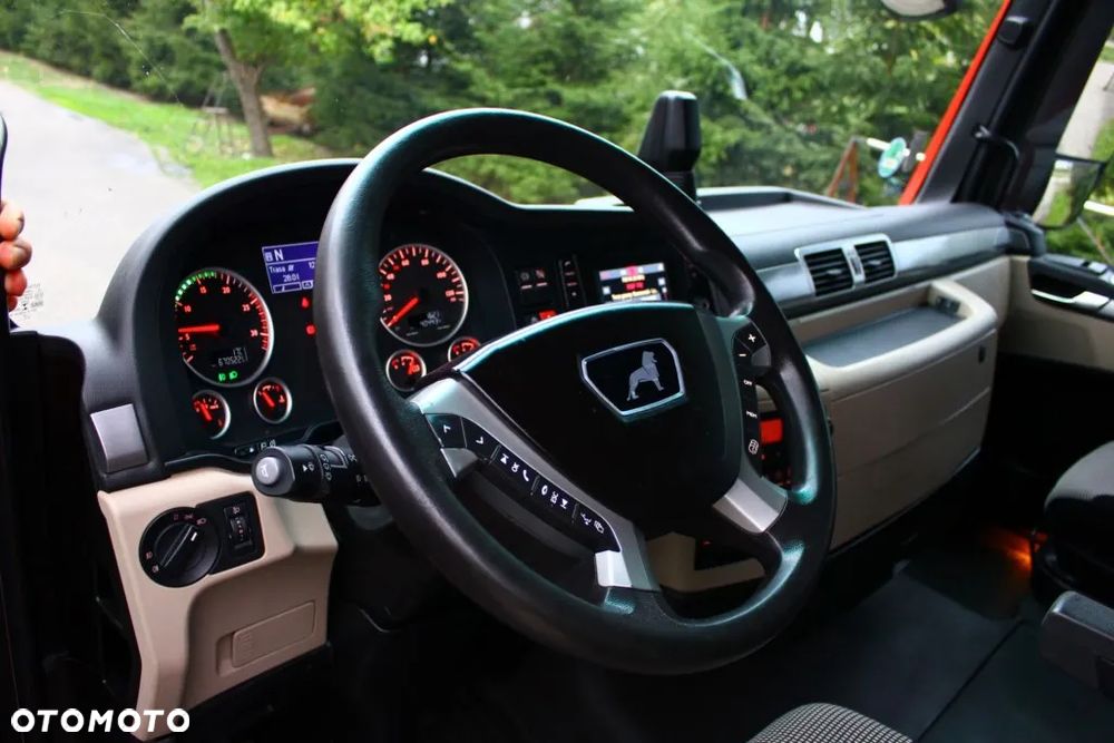 MAN TGX 18.460 KABINA XXL STANDARD RETARDER KLIMA POSTOJOWA - 26